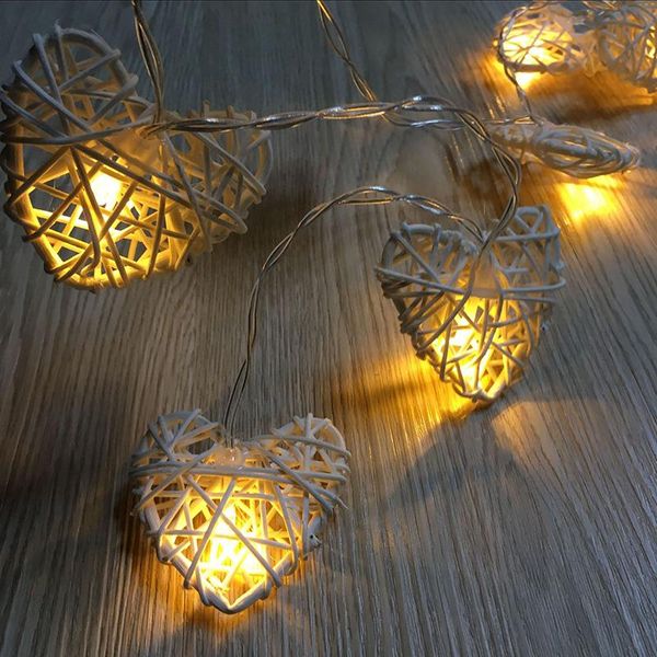 strings led lantern, love rattan woven modeling lamp, decorate room with romantic heart-shaped string of lights, battery-powered
strings led lantern, love rattan woven modeling lamp, decorate room with romantic heart-shaped string of lights, battery-powered