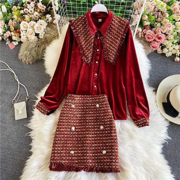 women's tracksuits 2021 retro elegant suit women velvet shirt + high waist bag hip a-line skirt two-piece sets tz643, Gray
women's tracksuits 2021 retro elegant suit women velvet shirt + high waist bag hip a-line skirt two-piece sets tz643, Gray