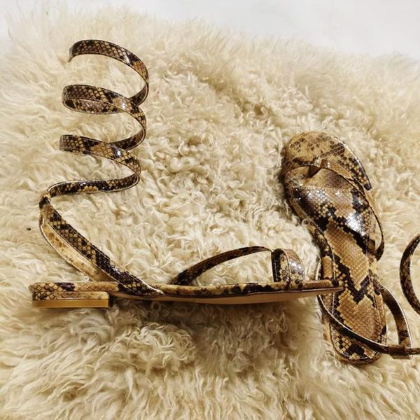 summer flats flip flops flip-foot snake-shaped roman sandals fashion beach flat shoes female heel sandalias mujer slid, Black
summer flats flip flops flip-foot snake-shaped roman sandals fashion beach flat shoes female heel sandalias mujer slid, Black