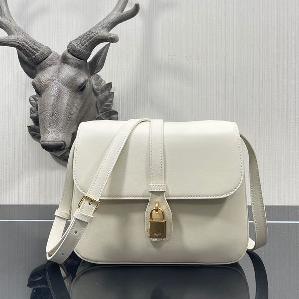 2022 new beautiful women handbags ~ ladies designer luxury handbags ~ totes designer handbag women, Blue;pink
2022 new beautiful women handbags ~ ladies designer luxury handbags ~ totes designer handbag women, Blue;pink