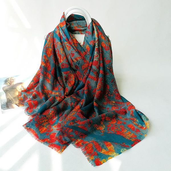 scarves 100% wool scarf women classic printed square 170*170cm shawl elegant neckerchief fashion, Blue;gray
scarves 100% wool scarf women classic printed square 170*170cm shawl elegant neckerchief fashion, Blue;gray