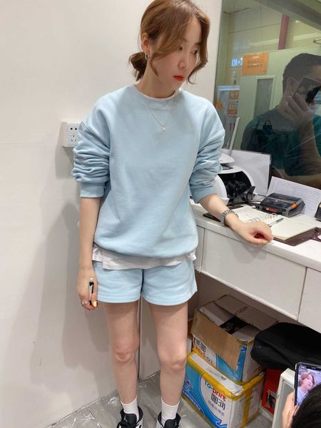 in the spring of , korean version loose round neck simple long sleeve letter wild sweater set female 210607, White
in the spring of , korean version loose round neck simple long sleeve letter wild sweater set female 210607, White
