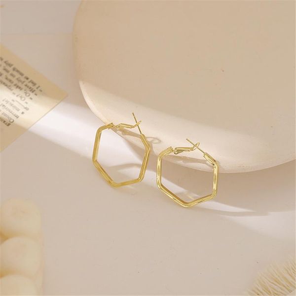 simple fashion temperament exaggerated hexagonal geometry earrings women punk style earring ornaments hoop & huggie, Golden;silver
simple fashion temperament exaggerated hexagonal geometry earrings women punk style earring ornaments hoop & huggie, Golden;silver