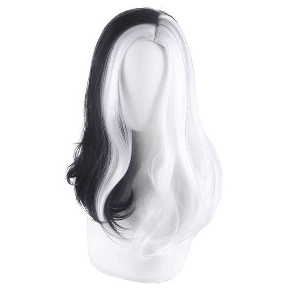wheel broken bear turned into human cos wig nightclub exaggerated black and white two-color split curly hair
wheel broken bear turned into human cos wig nightclub exaggerated black and white two-color split curly hair