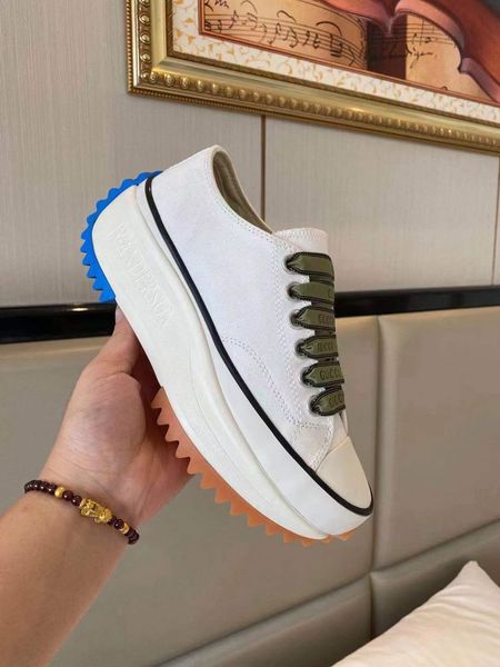 dp2021 new 20s new fashion black hi platform running shoes taylor 1970s canvas men women shoes fashion plimsolls white casual chaussures kjj, Red;white
dp2021 new 20s new fashion black hi platform running shoes taylor 1970s canvas men women shoes fashion plimsolls white casual chaussures kjj, Red;white