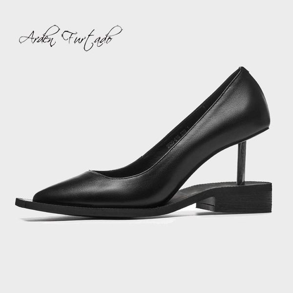 dress shoes arden furtado 2021 spring autumn fashion wedges 8.5cm genuine leather women's elegant pointed toe hollow out slip-on pumps, Black
dress shoes arden furtado 2021 spring autumn fashion wedges 8.5cm genuine leather women's elegant pointed toe hollow out slip-on pumps, Black