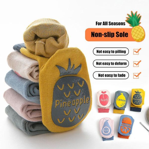 cute cartoon anti-slip born baby socks kids 9-16cm foot length 0-5 years for boys girls floor, Pink;yellow
cute cartoon anti-slip born baby socks kids 9-16cm foot length 0-5 years for boys girls floor, Pink;yellow