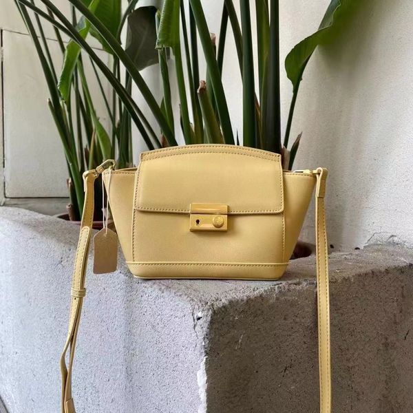 telfar mini bags quilted leather louisbags_18 multi pochette felicie akend zhouzhoubao123 1 trend cowhide wing one shoulder messenger
telfar mini bags quilted leather louisbags_18 multi pochette felicie akend zhouzhoubao123 1 trend cowhide wing one shoulder messenger
