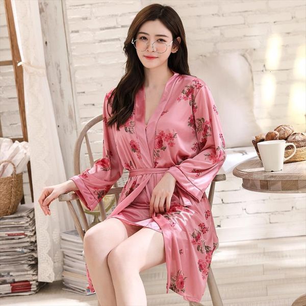summer kimono robe gown suit womens sleepwears with belt v neck backless nightdress faux silk bathrobe sweet bow print, Black;red
summer kimono robe gown suit womens sleepwears with belt v neck backless nightdress faux silk bathrobe sweet bow print, Black;red