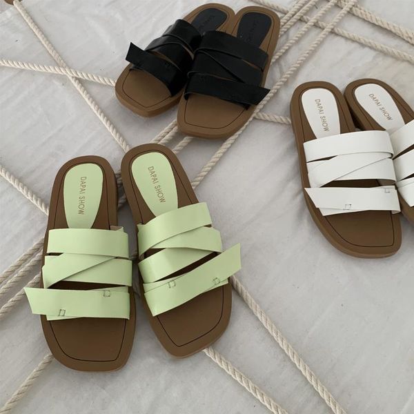 slippers shoes woman 2021 casual shale female beach low rubber flip flops pantofle luxury sabot hawaiian hoof heels fabric p, Black
slippers shoes woman 2021 casual shale female beach low rubber flip flops pantofle luxury sabot hawaiian hoof heels fabric p, Black