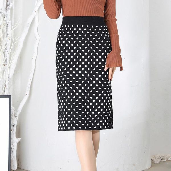 skirts 2021 autumn winter back split women knit skirt fashion slim dot stretch high waist package hip midi pencil, Black
skirts 2021 autumn winter back split women knit skirt fashion slim dot stretch high waist package hip midi pencil, Black