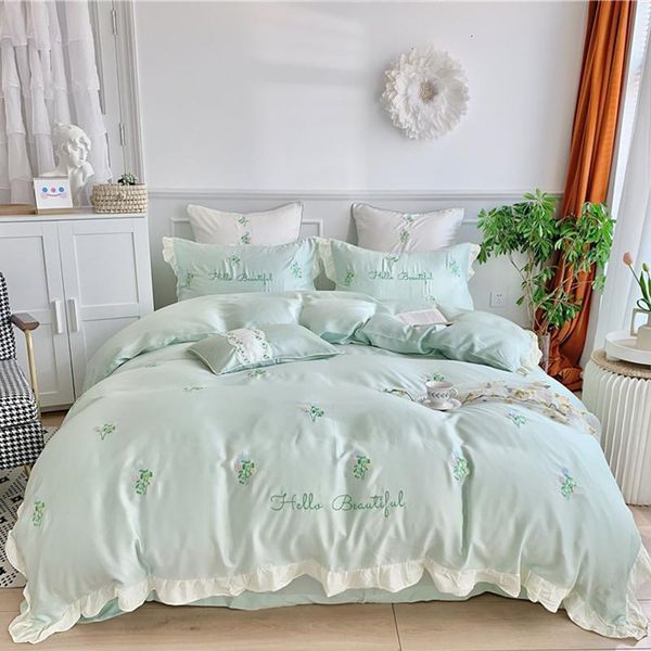 bedding sets luxury 100% tencel set king size embroidery floral summer silky soft double-sided silk duvet cover bed sheet
bedding sets luxury 100% tencel set king size embroidery floral summer silky soft double-sided silk duvet cover bed sheet