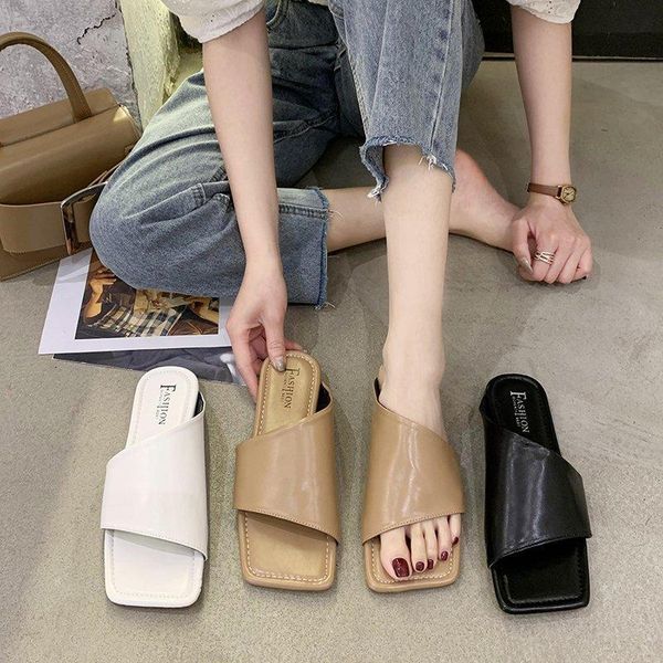 slippers summer women's flat-bottomed diamond flat-heeled beach shoes with sandals for women, Black
slippers summer women's flat-bottomed diamond flat-heeled beach shoes with sandals for women, Black