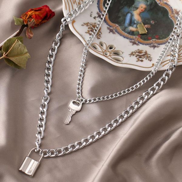 pendant necklaces selling butterfly necklace women/girl chain collar gold/silver color circle thick quality party jewelry gift
pendant necklaces selling butterfly necklace women/girl chain collar gold/silver color circle thick quality party jewelry gift