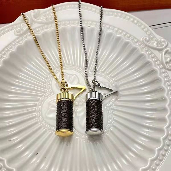 luxurys designer necklace classic letter graffiti exquisite workmanship high-end fashion personality essential trend gift for women and men, Silver
luxurys designer necklace classic letter graffiti exquisite workmanship high-end fashion personality essential trend gift for women and men, Silver