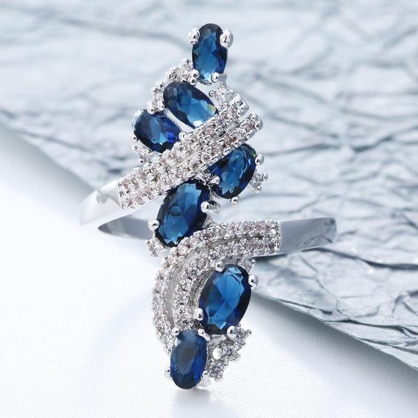 cluster rings luxury delicate winding twist rainbow zirconia for women exquisite with white crystal men party jewelry gifts, Golden;silver
cluster rings luxury delicate winding twist rainbow zirconia for women exquisite with white crystal men party jewelry gifts, Golden;silver