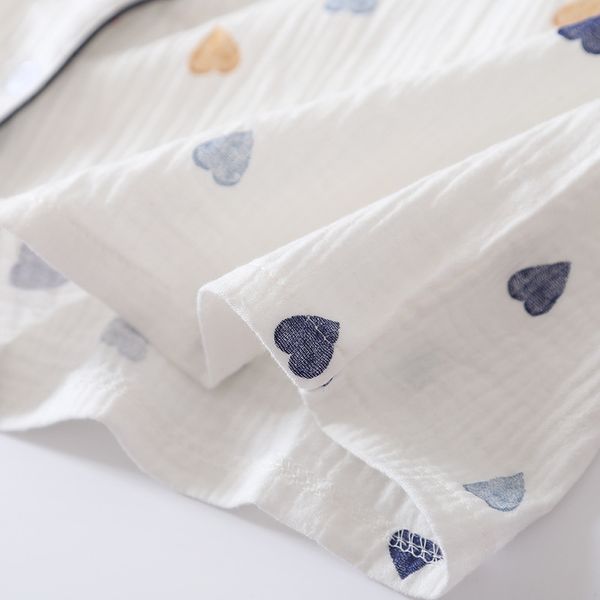 2021japanese summer new ladies cotton gauze short sleeve shorts pajamas suit cute heart-shaped thin section home service suit woman, Black;red
2021japanese summer new ladies cotton gauze short sleeve shorts pajamas suit cute heart-shaped thin section home service suit woman, Black;red