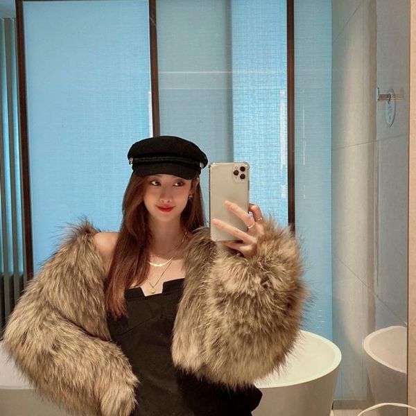 women's fur & faux women 2021 autumn winter thick warm jacket coat female short section artificial raccoon coats ladies outerwear x735, Black
women's fur & faux women 2021 autumn winter thick warm jacket coat female short section artificial raccoon coats ladies outerwear x735, Black