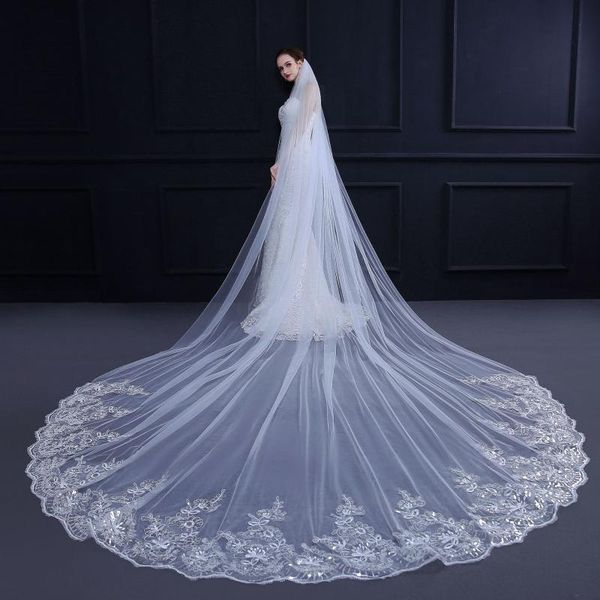bridal veils 2021 elegant luxurious sequin lace appliques 4m long 3m width white ivory veil for wedding with comb, Black
bridal veils 2021 elegant luxurious sequin lace appliques 4m long 3m width white ivory veil for wedding with comb, Black