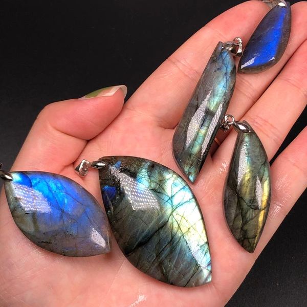 decorative objects & figurines natural labrador minerals moonstone pendant crystal necklace spectrolite reiki healing quartz collection home
decorative objects & figurines natural labrador minerals moonstone pendant crystal necklace spectrolite reiki healing quartz collection home