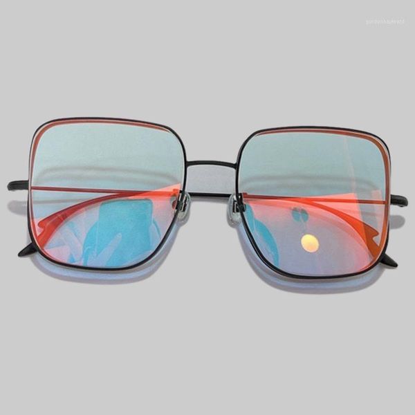 gradient vintage retro rectangle women sunglasses brand design metal alloy frame sun glasses fashion men eyeglasses uv400, White;black
gradient vintage retro rectangle women sunglasses brand design metal alloy frame sun glasses fashion men eyeglasses uv400, White;black