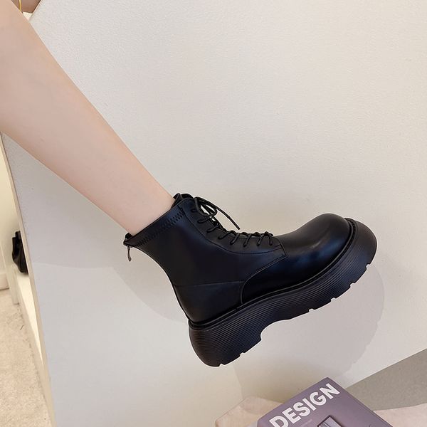 woman ankle boots lace up leather non slip womens motorcycle boot fashion platform women shoe 2022 new autumn spring plus size, Black
woman ankle boots lace up leather non slip womens motorcycle boot fashion platform women shoe 2022 new autumn spring plus size, Black