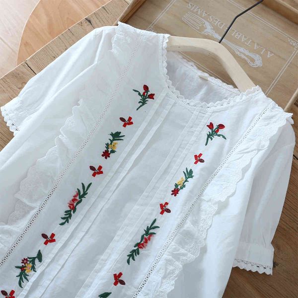 women's blouses & shirts lamtrip ruffles mirror flowers embroidery pleated cotton o-neck short sleeve shirt tee retro 2021 sum, White
women's blouses & shirts lamtrip ruffles mirror flowers embroidery pleated cotton o-neck short sleeve shirt tee retro 2021 sum, White