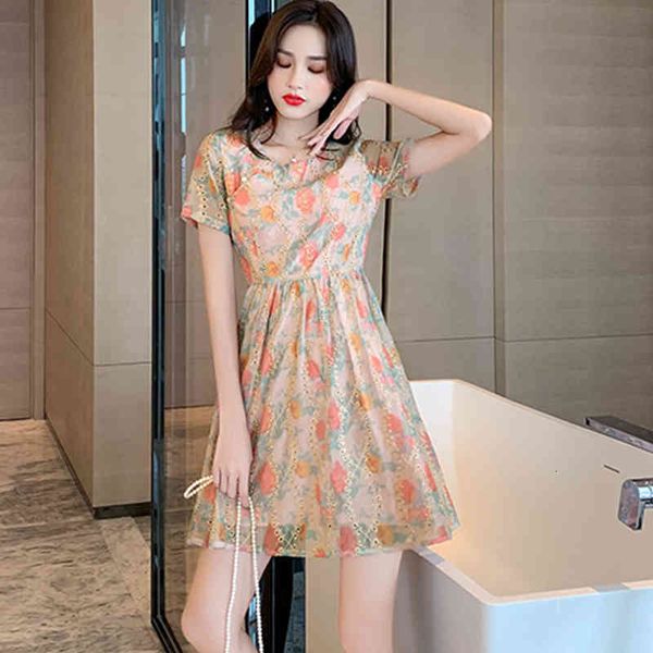 arrival fashion summer mini beach feminine sweet temperament the-neck short floral sleeves chiffon embroidered dress, Black;gray
arrival fashion summer mini beach feminine sweet temperament the-neck short floral sleeves chiffon embroidered dress, Black;gray