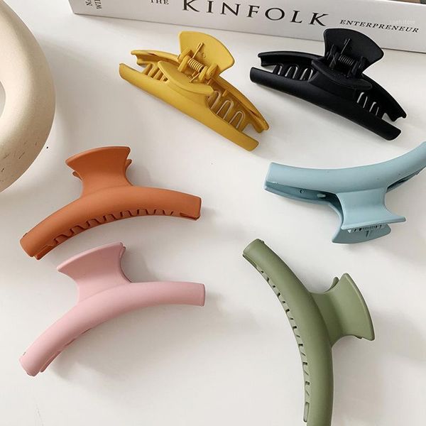 color frosted rubber big barrette crab hair bath claw ponytail clip large clamps simple for women1
color frosted rubber big barrette crab hair bath claw ponytail clip large clamps simple for women1