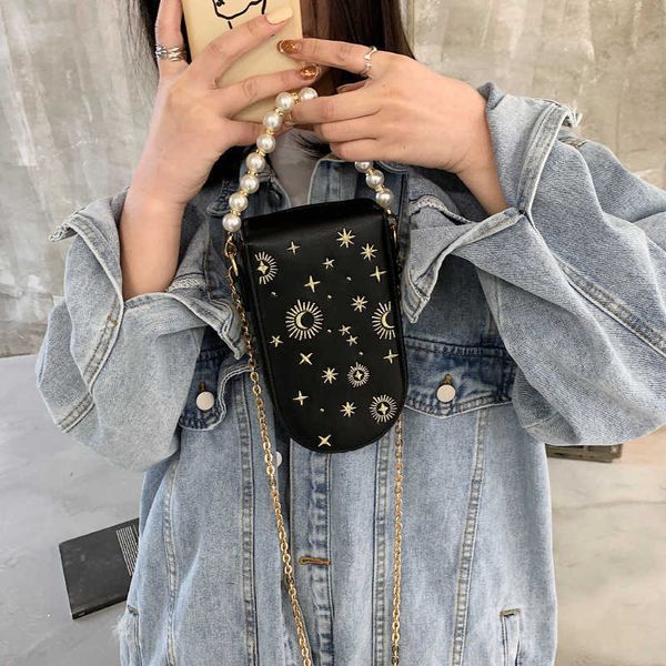 new embroidered star pattern chain shoulder bag for women pearl wrist strap purses and handbags party clutch crossbody wedding c0601
new embroidered star pattern chain shoulder bag for women pearl wrist strap purses and handbags party clutch crossbody wedding c0601