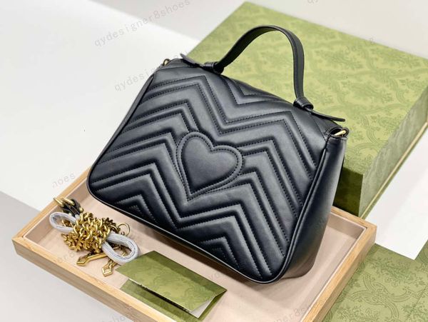 folding gift box women's marmont leather six-color messenger bag shoulder bag size 23*18cm
folding gift box women's marmont leather six-color messenger bag shoulder bag size 23*18cm