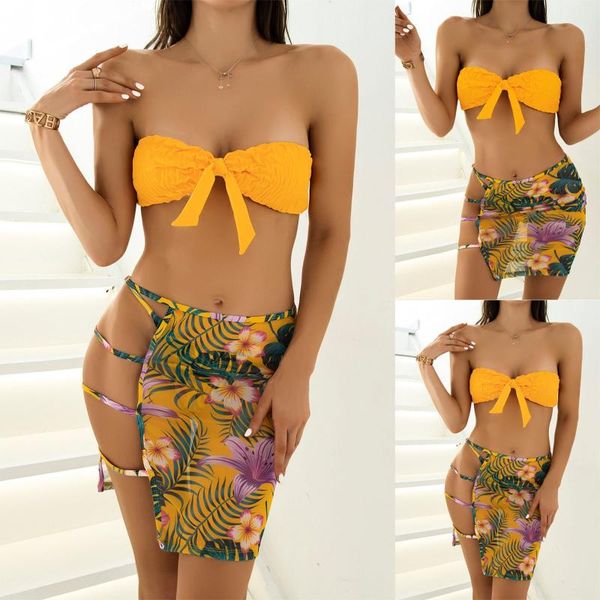 women's swimwear tube 2021 fashional bralette solid printing boob backless split three-pieces bikini swimsuits, White;black
women's swimwear tube 2021 fashional bralette solid printing boob backless split three-pieces bikini swimsuits, White;black