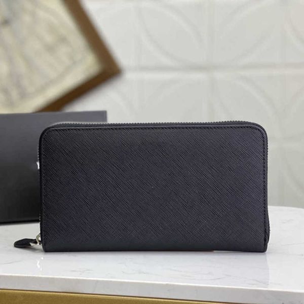 5a+designers classic chain wallet simple fashion 1m1188# cowhide has excellent texture fashion wallet exquisite workmanship wallet import th, Brown;gray
5a+designers classic chain wallet simple fashion 1m1188# cowhide has excellent texture fashion wallet exquisite workmanship wallet import th, Brown;gray