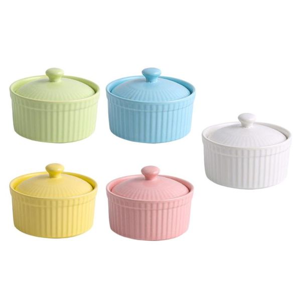 bowls 5pcs ceramic baking soufflé pudding with lid (assorted color) 
bowls 5pcs ceramic baking soufflé pudding with lid (assorted color)