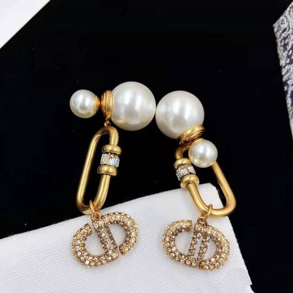 design jewelry brass rhinestone pearl key chain earrings 2021 925 silver needle earrings female
design jewelry brass rhinestone pearl key chain earrings 2021 925 silver needle earrings female