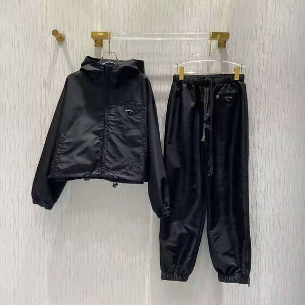 women's jacket hooded suits windbreaker with pants sets for lady slim fashion high-quality track jacket two-piece suit size s-l, White
women's jacket hooded suits windbreaker with pants sets for lady slim fashion high-quality track jacket two-piece suit size s-l, White