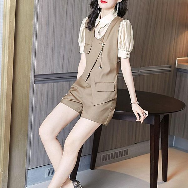 women's tracksuits retro elegant vest shorts shirt three - piece suit 2021 summer thin short sleeve outfit casual fashion, Gray
women's tracksuits retro elegant vest shorts shirt three - piece suit 2021 summer thin short sleeve outfit casual fashion, Gray