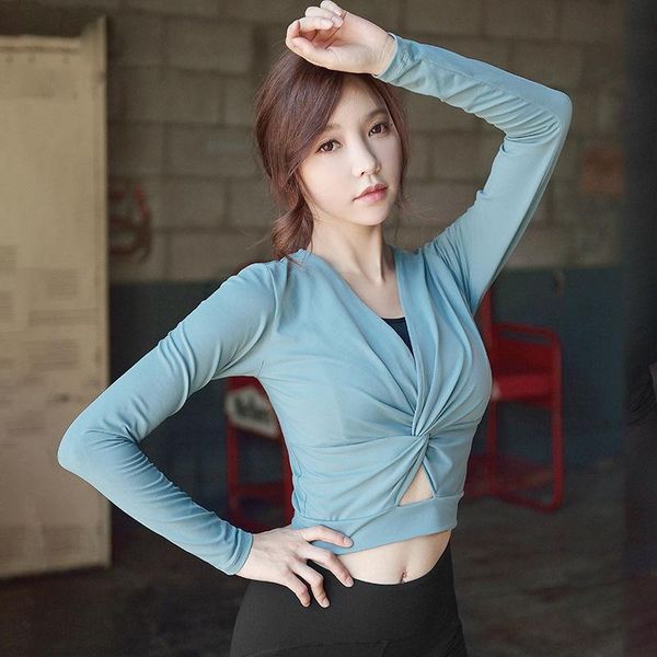 yoga outfit women sports t-shirts korean hollow-out cross belt slim-fitting casual female running fitness breathable bow knot
yoga outfit women sports t-shirts korean hollow-out cross belt slim-fitting casual female running fitness breathable bow knot