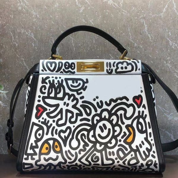 large capacity package tote bags travel fashion graphic printing patchwork color genuine leather cartoon pattern women crossbody bag, Red;black
large capacity package tote bags travel fashion graphic printing patchwork color genuine leather cartoon pattern women crossbody bag, Red;black