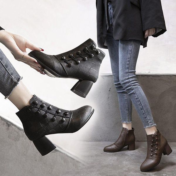 boots 2021 shoes woman pu leisure button ankle round toe zipper bare square heel short high botas mujer, Black
boots 2021 shoes woman pu leisure button ankle round toe zipper bare square heel short high botas mujer, Black