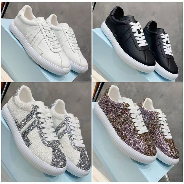 new ladies' sports shoes comfortable versatile black and white casual are flat-bottomed german training shoes.
new ladies' sports shoes comfortable versatile black and white casual are flat-bottomed german training shoes.