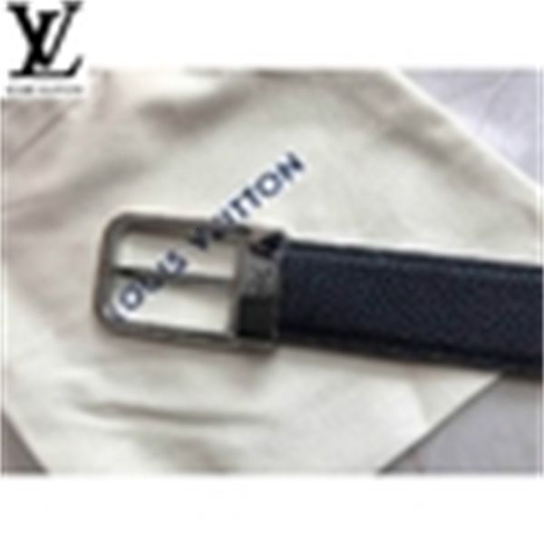 brand designer luxury belt double-sided black silver buckle men's authentic official mens belts for men women belt with box
brand designer luxury belt double-sided black silver buckle men's authentic official mens belts for men women belt with box