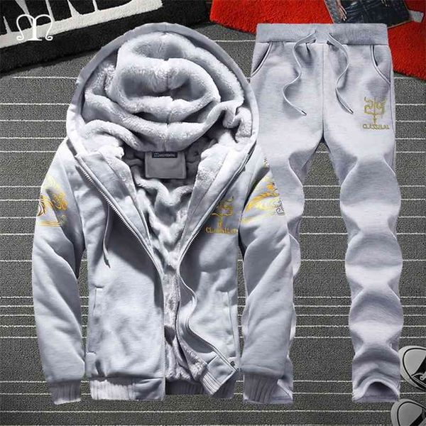 men sportswear sets autumn winter long sleeve hoodies+pants casual male tracksuit men's brand clothing two pieces sweatsuit 4xl 210916, Gray
men sportswear sets autumn winter long sleeve hoodies+pants casual male tracksuit men's brand clothing two pieces sweatsuit 4xl 210916, Gray