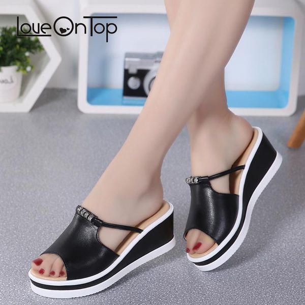 loveonsummer fashion women slippers flip flops ladies slides black genuine leather wedges woman pantoffels dames
loveonsummer fashion women slippers flip flops ladies slides black genuine leather wedges woman pantoffels dames