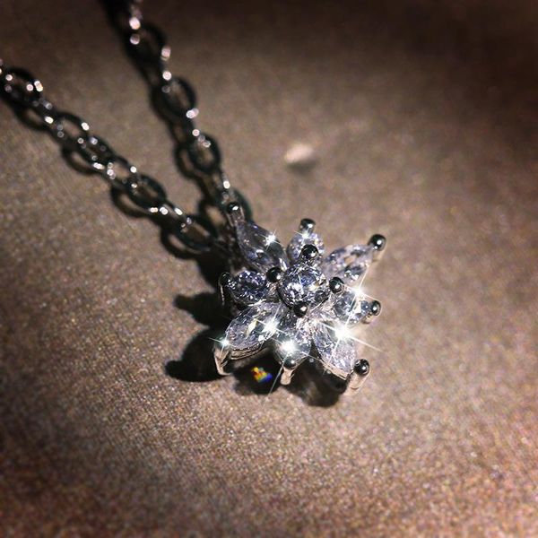 chains 925 silver white zircon snowflake pendant necklace girls' day marriage fashion diamond chain jewelry gift
chains 925 silver white zircon snowflake pendant necklace girls' day marriage fashion diamond chain jewelry gift