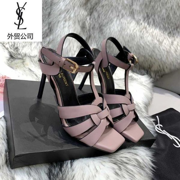 high mules women men heels sandals slippers designer slides pumps loafers luxury ballerinas sneakers dress shoes oejz, Black;white
high mules women men heels sandals slippers designer slides pumps loafers luxury ballerinas sneakers dress shoes oejz, Black;white