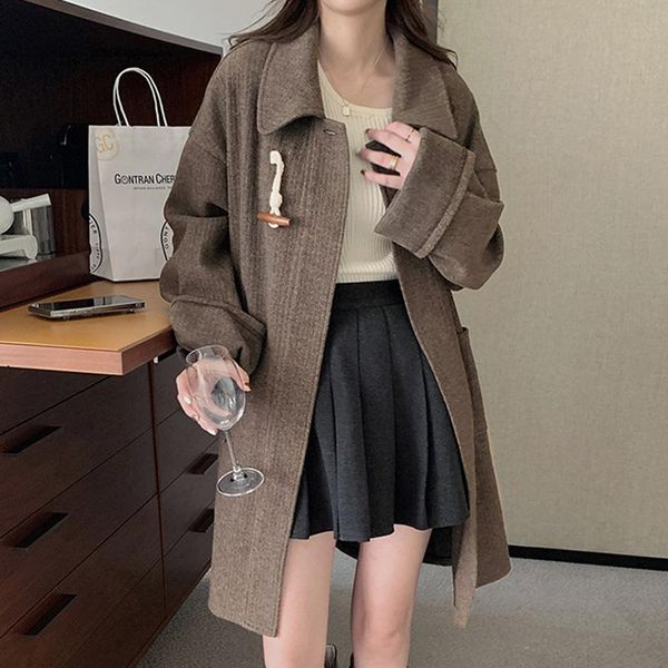 women's wool & blends horn button knitted woolen coat woman winter lapel mid-length casual loose black long-sleeved cardigan ladies
women's wool & blends horn button knitted woolen coat woman winter lapel mid-length casual loose black long-sleeved cardigan ladies