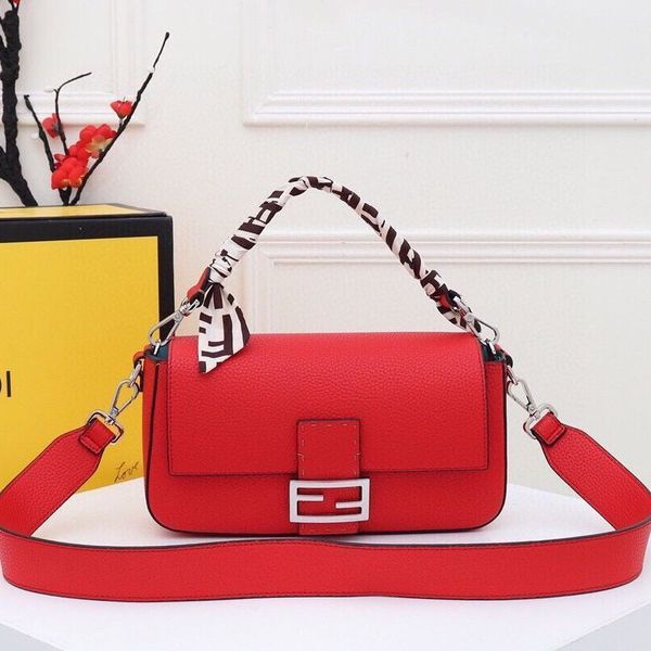 2021 retro leather new fashion niche exquisite design casual classic portable versatile oblique shoulder bag luxurys designers bagsysj
2021 retro leather new fashion niche exquisite design casual classic portable versatile oblique shoulder bag luxurys designers bagsysj