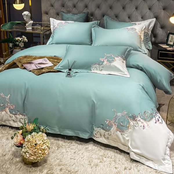 high-end light luxury pure cotton four-piece set 100% bed linen quilt cover embroidered simple bedding sets
high-end light luxury pure cotton four-piece set 100% bed linen quilt cover embroidered simple bedding sets