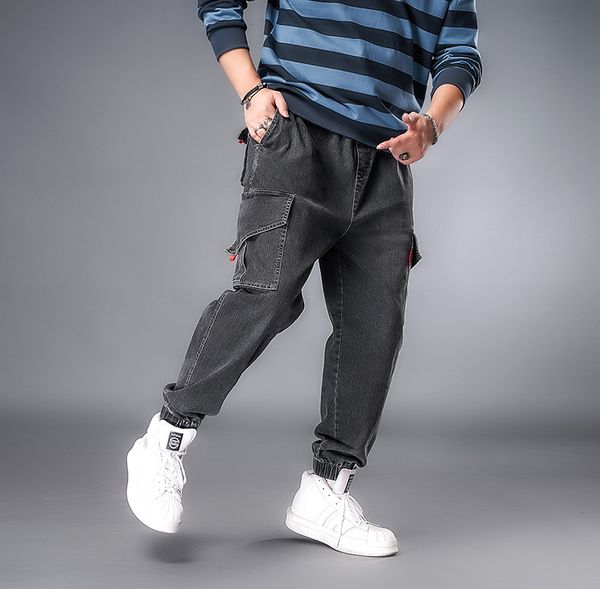 denim flared pants men's jumpsuit with small feet black loose long jeans, Blue
denim flared pants men's jumpsuit with small feet black loose long jeans, Blue